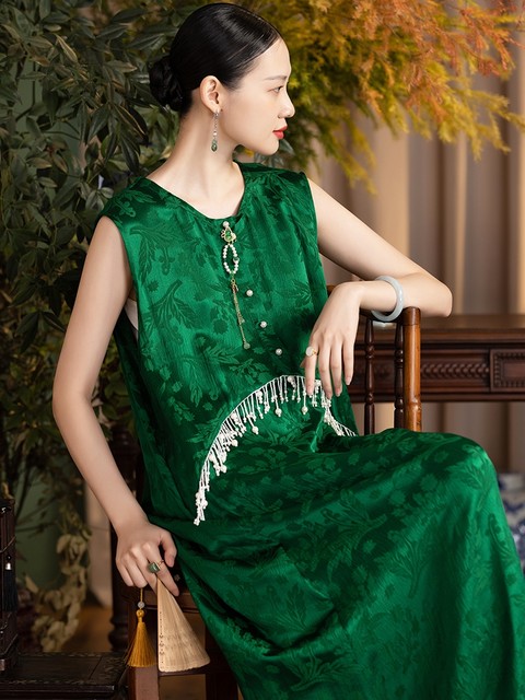 PCY1355 ແບບຈີນ retro beaded ຍາວ cheongsam ແບບຈີນສະເຫຼີມສະຫຼອງ Princess dress skirt banquet dress ສໍາລັບແມ່ຍິງພາກຮຽນ spring ແລະ summer