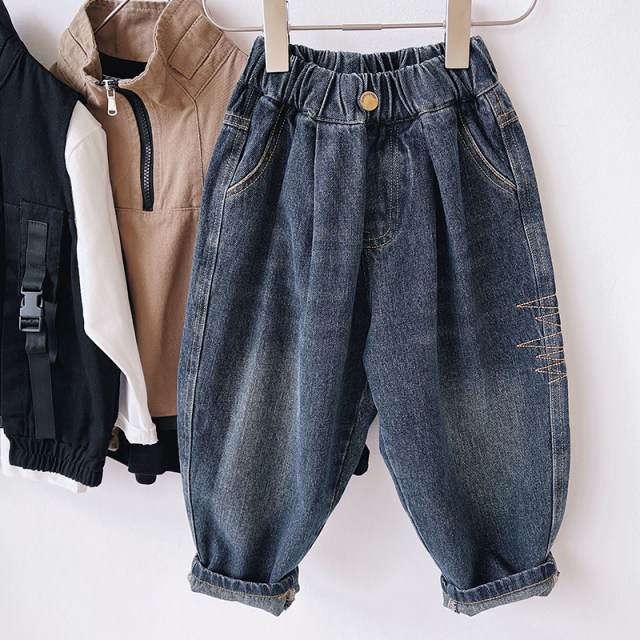 Xiaojie's boys' jeans and children's pants 2023 new autumn baby casual pants boys are trendy