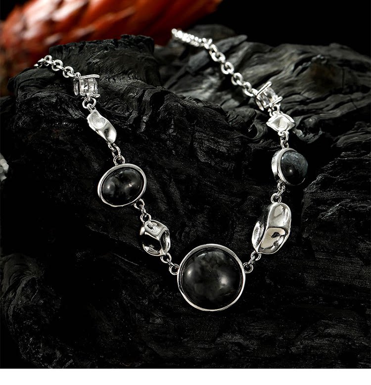 товар из китая 南风歌《我们自成宇宙》不规则项链s925黑玛瑙锁骨链纯银小众礼物 Wind song