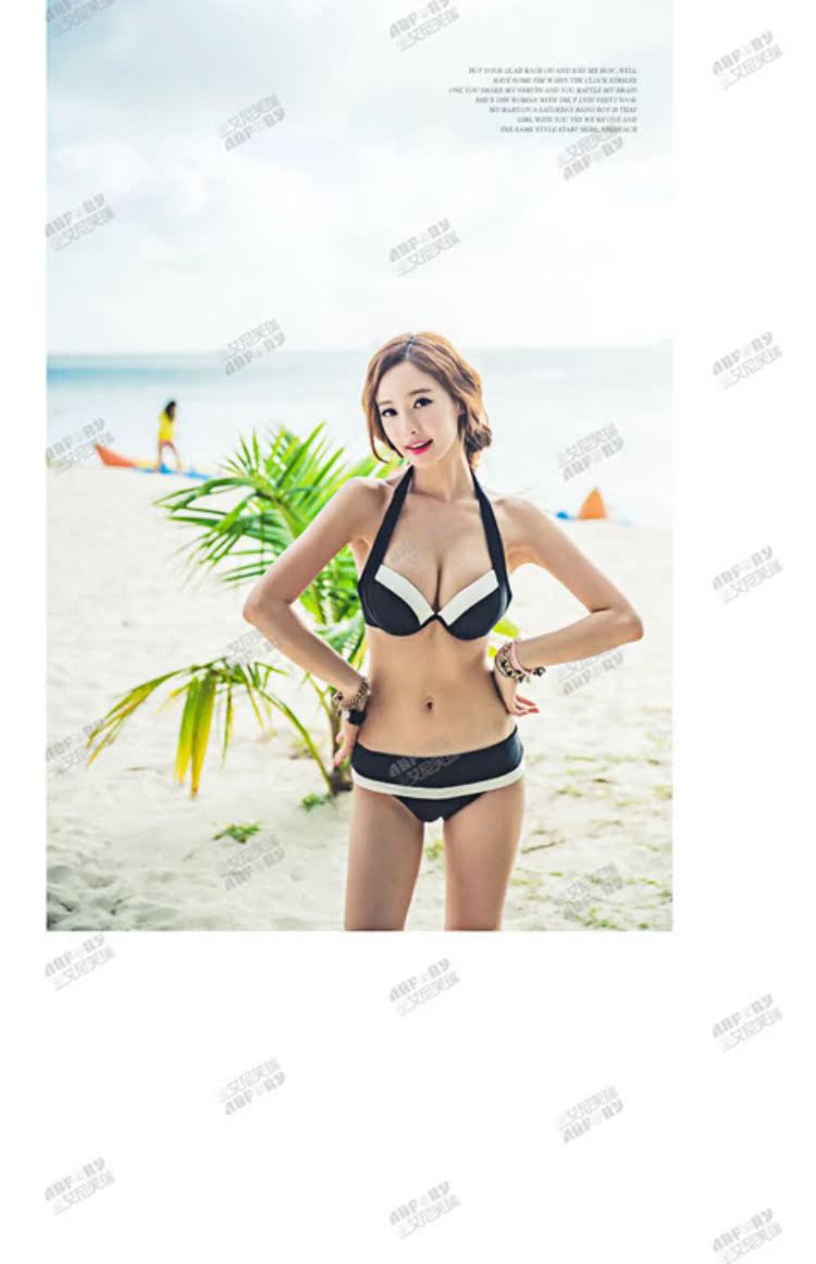 Bikini Hàn Quốc Mới Hương thơm nhỏ Net Áo tắm đỏ Nữ Chia ba điểm Sexy Sexy vú nhỏ Beach Beach - Bikinis áo bơi cho người béo