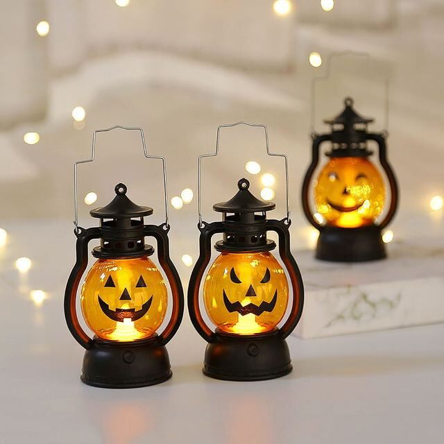 Halloween oil lamp portable pumpkin lamp room decoration small kerosene lamp holiday party scene props electronic lamp gift