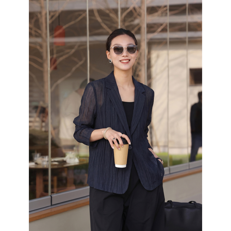 Zhou Zhou Navy Blue Pleated Texture Blazer 2026 Summer New Style Tencel Linen Loose Slimming Top for Women Zhou Zhou Navy Blue Pleated Texture Blazer 2026 Summer New Style Tencel Linen Loose Slimming Top for Women
