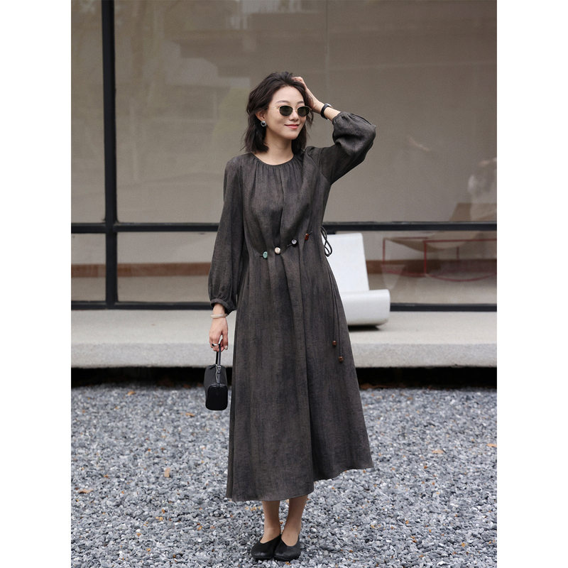 Zhou Zhou Retro Beaded Lace-Up Waist-Cinching Long-Sleeve Dress 26 Autumn New Style Elegant Slimming Mid-Length Dress for Women