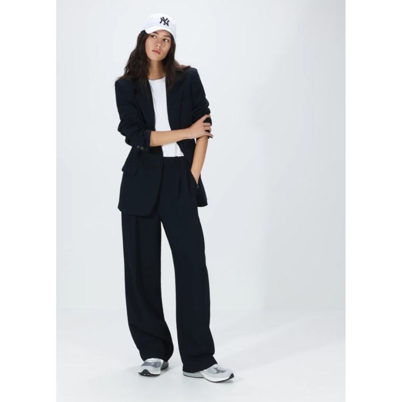 Aritzia Wilfred Minimalist Style High-Waisted Slimming Wide-Leg Pants for Women, Loose Casual Long Pants 77775 Cut Label Style