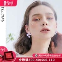 Серьги, в цветочек, яркий броский стиль, изысканный стиль, популярно в интернете, 2021 года