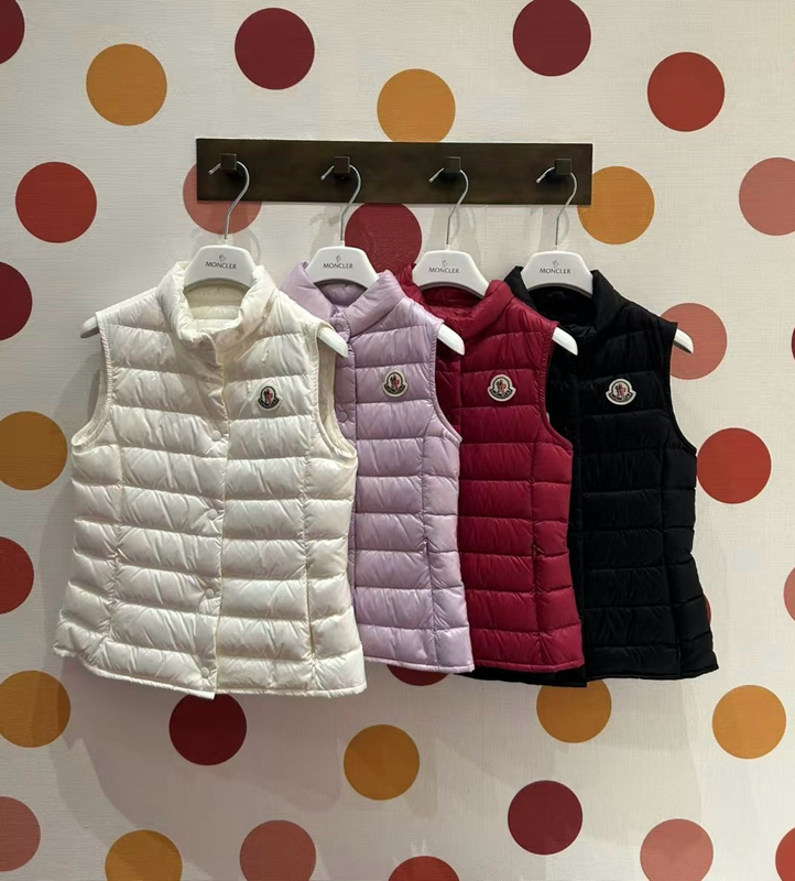 In Stock 26 Spring Moncler Girls' New Liane down Vest Lightweight Goose down Thin Vest Versatile Gilet