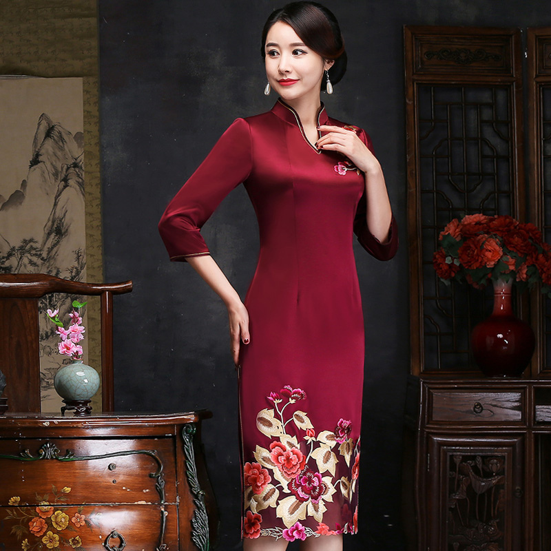 Mom wedding dress, silk cheongsam Mom wedding dress, silk cheongsam