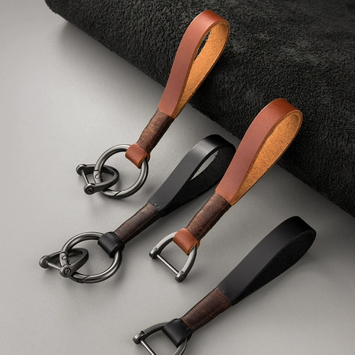 Плетеный кожаный креативный брелок ручной работы, подвеска подходит для мужчин и женщин, цепь для влюбленных