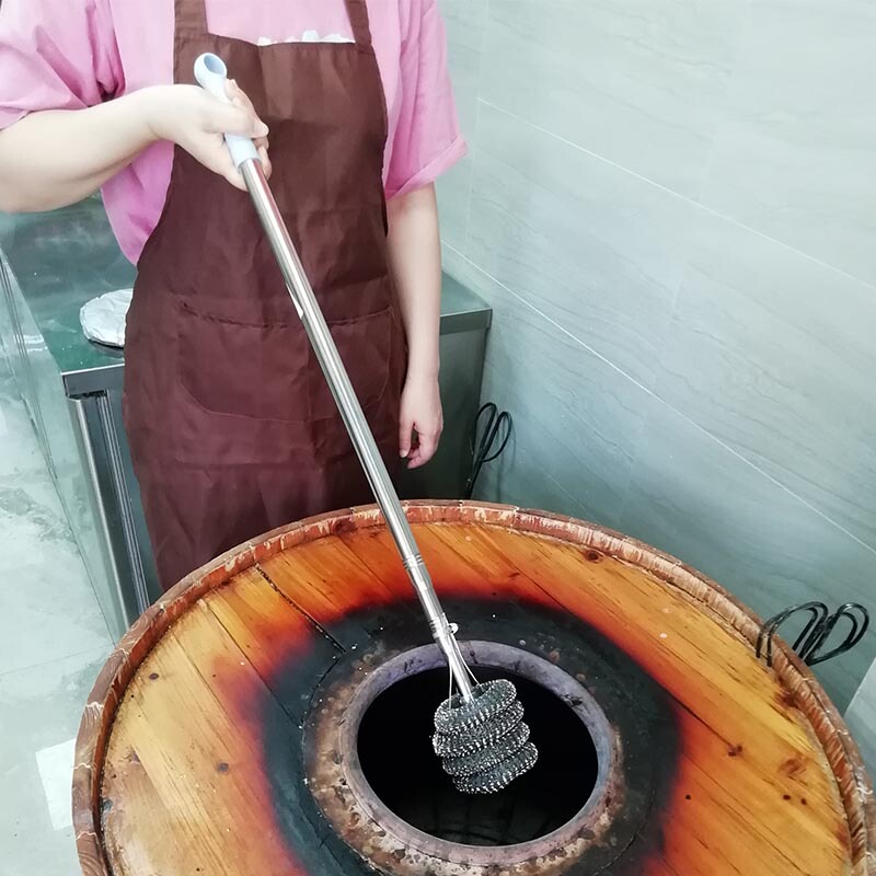 Stainless Steel Wire Brush for Cleaning Pipes, High Temperature Resistant, Suitable for Wooden Barrels and Baking Ovens, with a Retractable Long Handle and Steel Wire Cleaning Ball Stainless Steel Wire Brush for Cleaning Pipes, High Temperature Resistant, Suitable for Wooden Barrels and Baking Ovens, with a Retractable Long Handle and Steel Wire Cleaning Ball