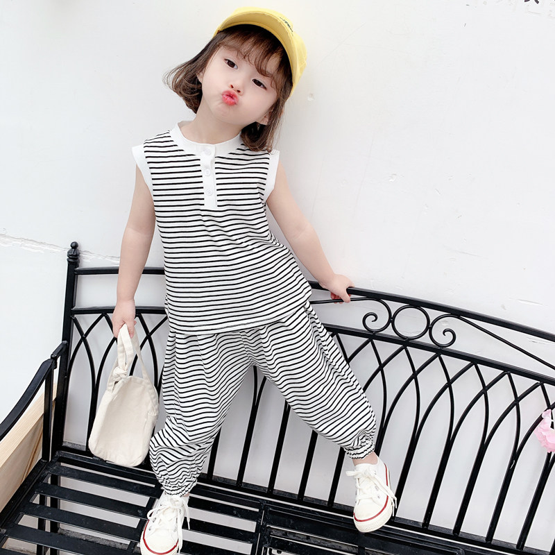 Girl Spring Summer Suit 2023 New Middle Boy Baby Han Version Children Striped Sleeveless Kharen Pants Suit 