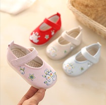 Super cute baby shoes girls boys embroidered shoes comfortable old Beijing cloth shoes Chinese style ancient style New year childrens shoes