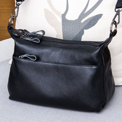 Hong Kong women's bag new 2023 fashion bag with atmospheric skin skin bag female inner leather bag bag