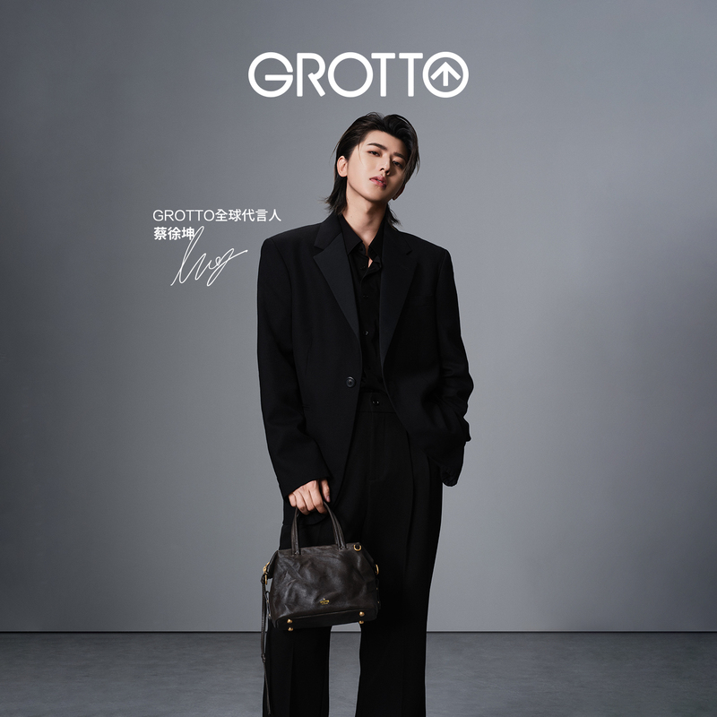 [Same Style as Cai Xukun] Grotto 26Th Anniversary New Weekend Tote Mini Handbag and Crossbody Bag