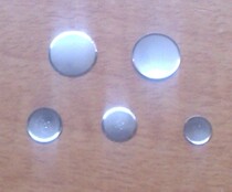 Diameter 4 5MM round footless pot pieces metal shrapnel press force 180 grams 10000 pieces 60 yuan