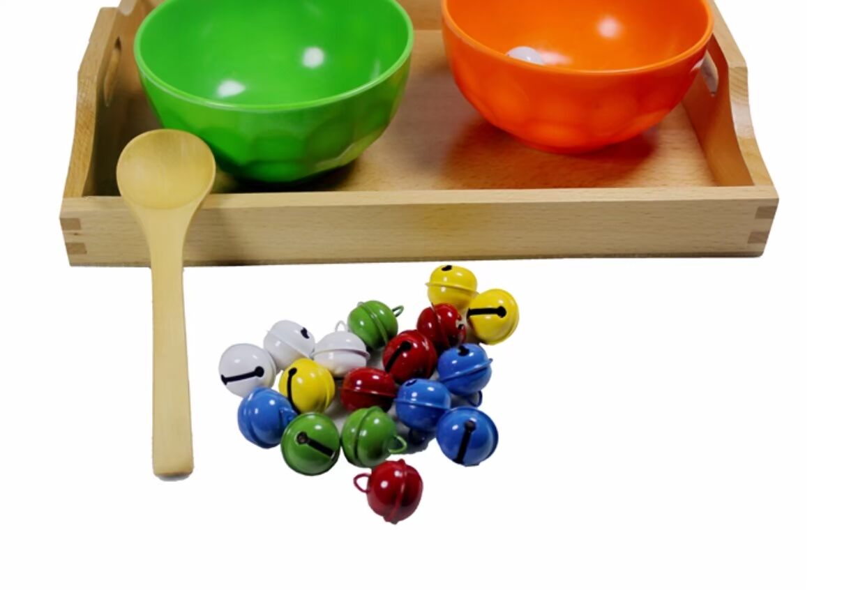 Montessori Montessori 舀 chuông nhỏ màu Montessori dạy hàng ngày hỗ trợ giáo dục sớm đồ chơi giáo dục - Đồ chơi giáo dục sớm / robot xe đồ chơi cho bé