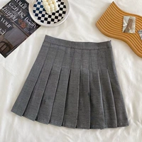 Цветочный серый традиционная модель