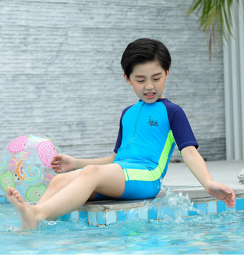 5 trẻ em 6 đồ bơi liền nhau 7 trẻ lớn 8 áo chống nắng 10 bé gái mặc áo tắm bé trai 12 tuổi không thấm nước và nhanh khô 15 bộ quần áo bơi cho mẹ và bé