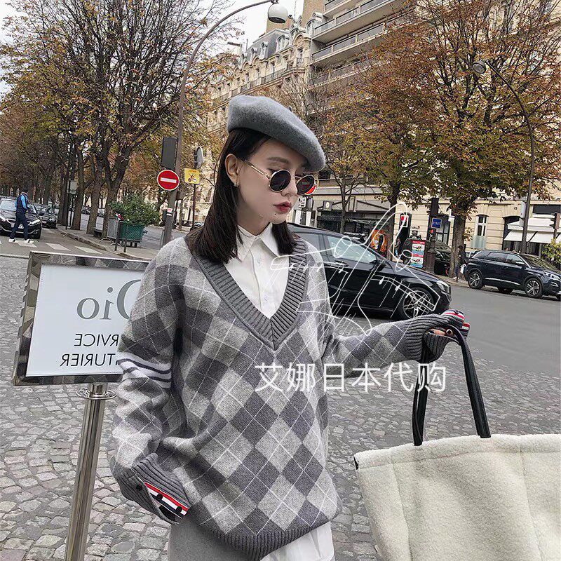 Aina Day Thom Browne 20 spring and summer TB gray diamond loose sweater college wind knitted jacket