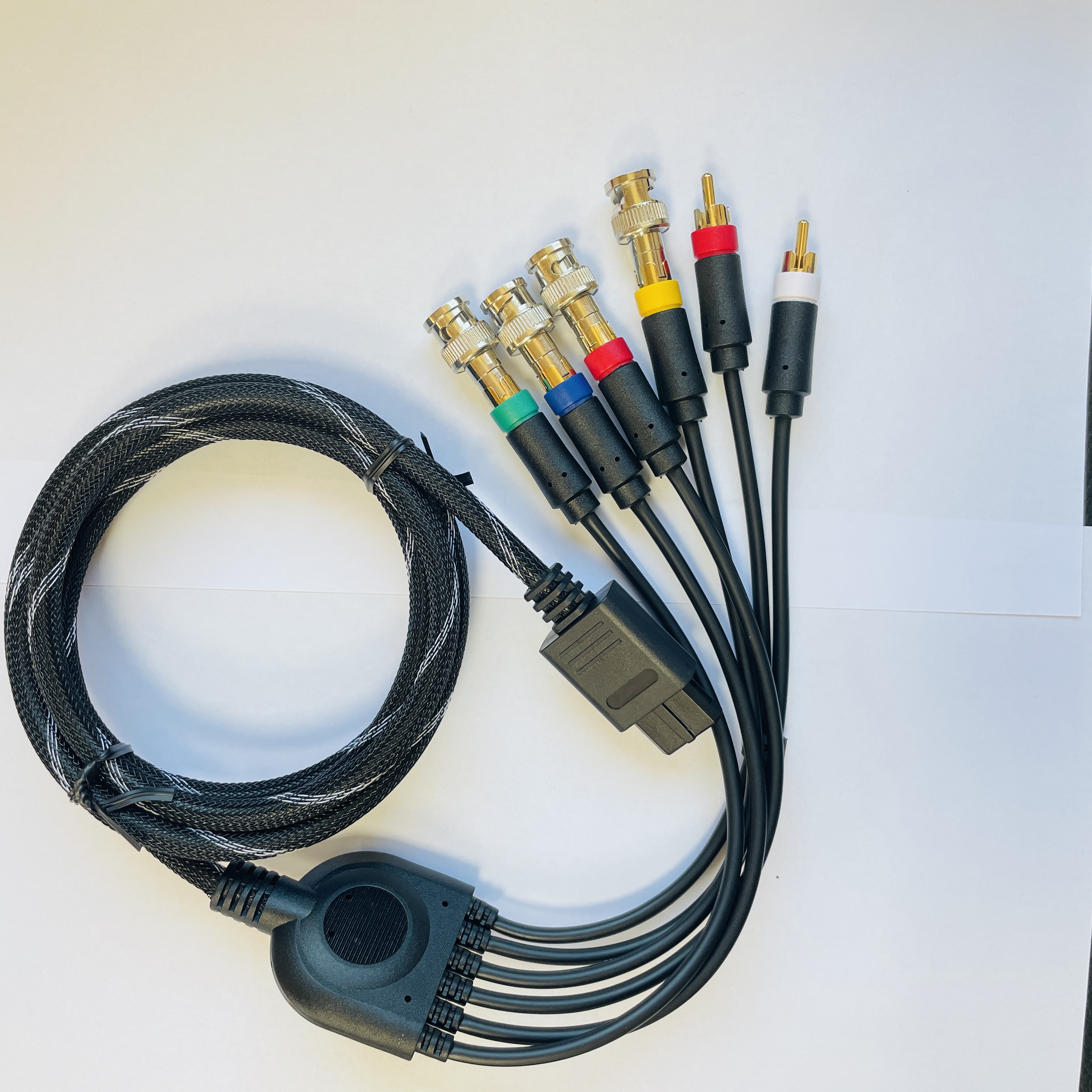 Nintendo SFC ngc Ofoul SNES ultra-Ren console rgbs chromatic line color monitoring line plus capacitor scheme