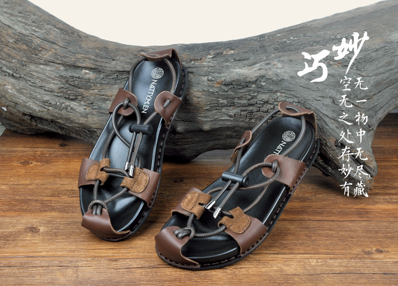 Dép da nam đi biển mùa hè Dép La Mã Baotou dép da nam giản dị retro Trung Quốc phong cách giày thủy triều - Sandal sandal da nam