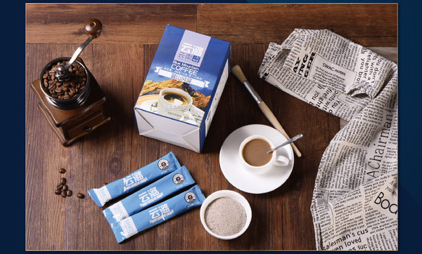 云潞 蓝山风味 三合一速溶咖啡 50条700克 优惠券折后￥19.9包邮（￥29.9-10）送咖啡杯+勺子