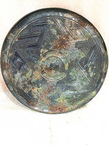 Antique bronze Han Dynasty Liushan Dynasty mirror high tin with light red spots green rust collection excellent film and television guide