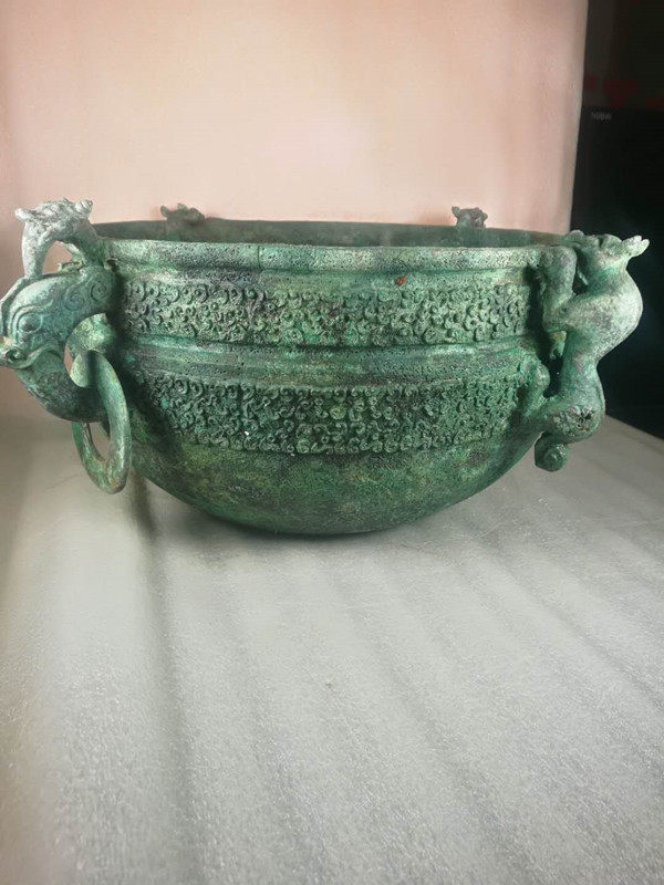 Imitation ancient bronzeware Spring autumn and late autumn Wu Wang fu poor discern rust raw pit dull sound carbonated to heavy red spot green rust 