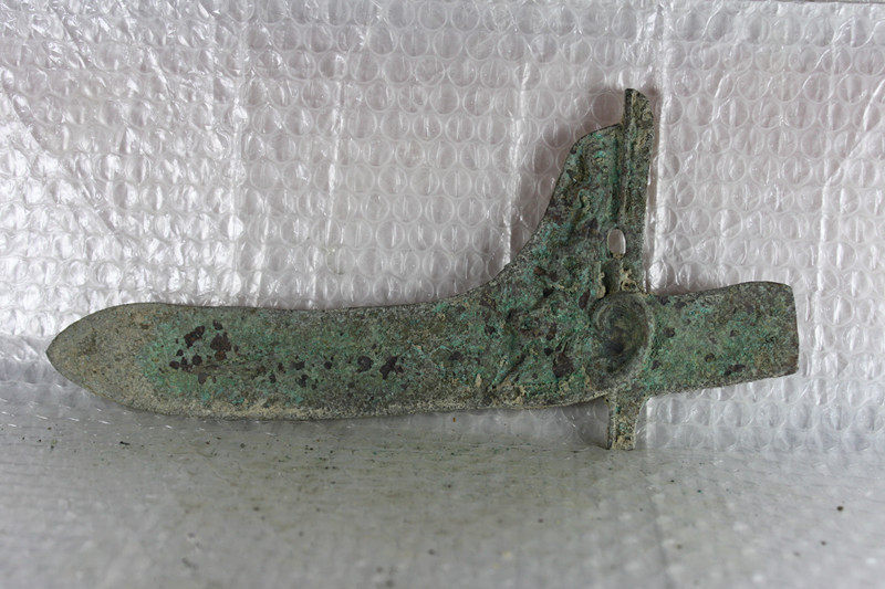 Imitation ancient bronzeware Longo ancient soldier's silent and heavy red spot green rust collection Ancient playing miscellaneous pieces