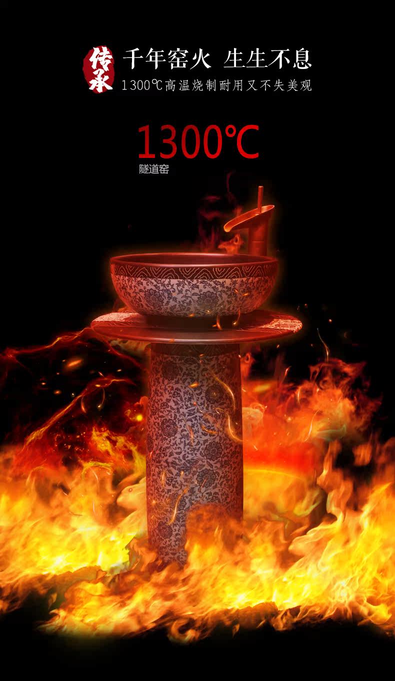 Детали черно -синих и белых облаков без вины_03.jpg