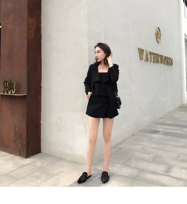 MMCO2018 xuân hè mới sành điệu khí chất ba mảnh phù hợp với dây đeo váy ngắn thời trang nữ mùa xuân áo sơ mi nữ