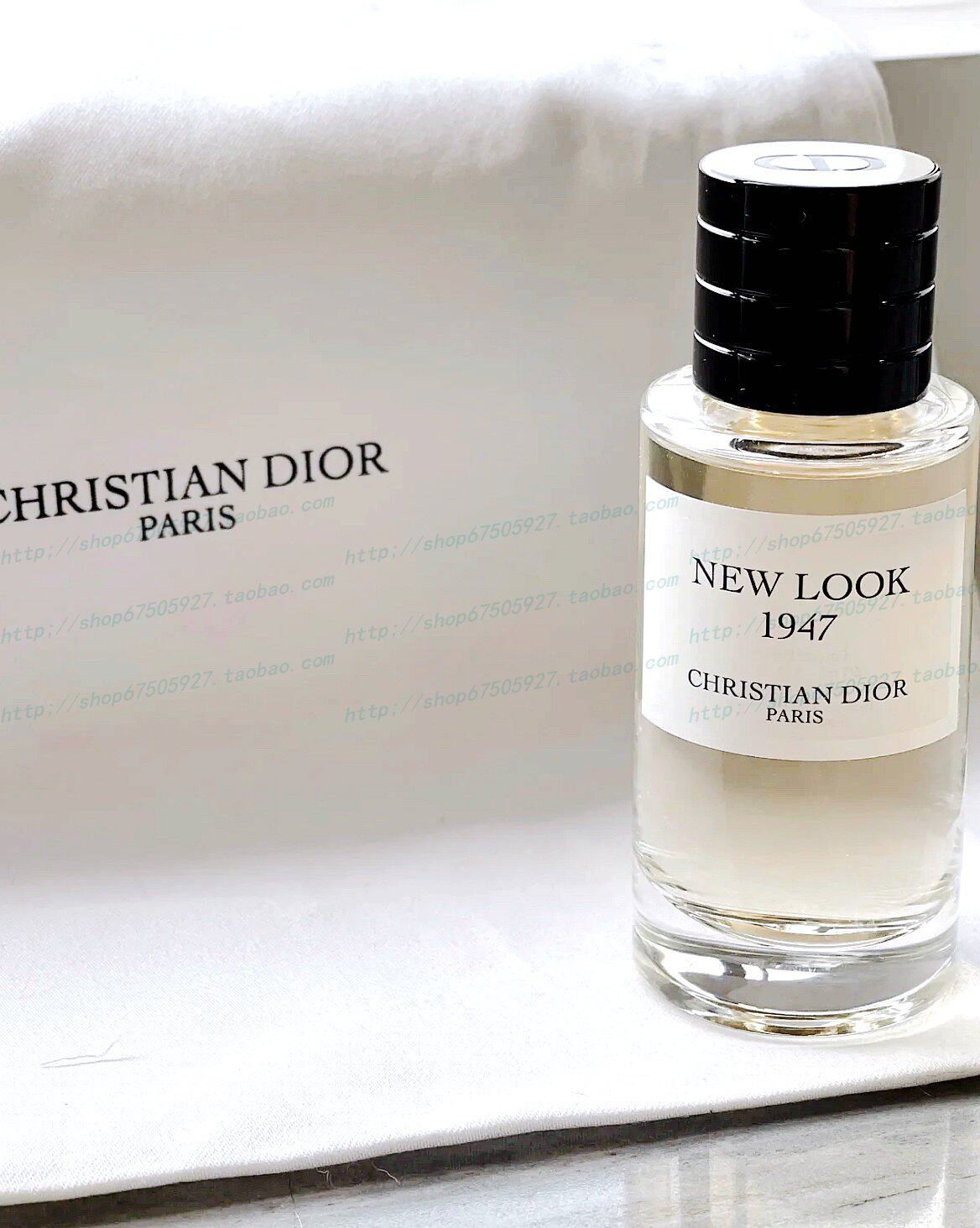 新品未使用　Christian Dior NEW LOOK 40ml New Look: Eau de Parfum with Aldehyde and Ambery Notes | DIOR US