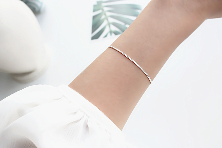 Phiên bản Nhật Bản và Hàn Quốc của dây chuyền rắn tinh xảo tối giản S925 sterling bạc vòng chân nữ mô hình quà tặng sinh nhật vòng chân cho nữ