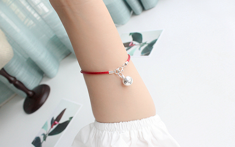 Phong cách Hàn Quốc s925 sterling bạc vòng chân chuông đỏ dây đeo vòng chân nữ lắc chân nữ bạch kim