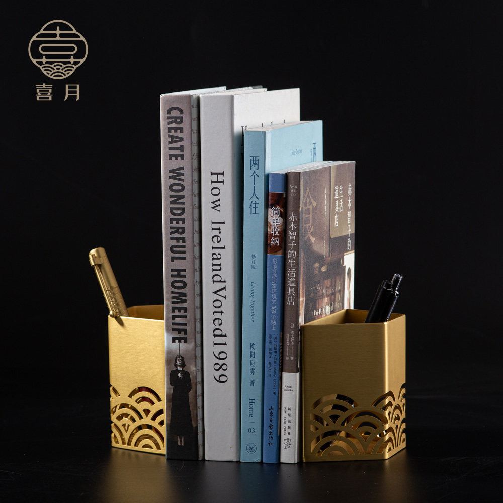 Joy Moon New Chinese Creative Pen Holder Multifunction Clip Bookseller Book Relying on book stand Book stop book Room Swing Sample Room soft dress