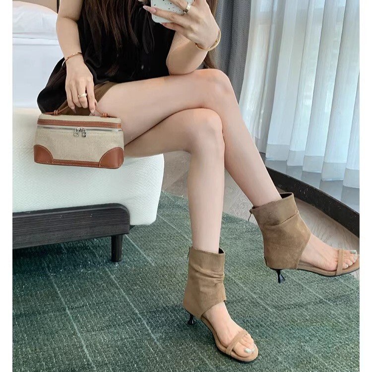 French Open-Toe High-Heeled Sandals 2026 Summer New Style Retro Western Cowboy Boots Low-Heeled Stiletto Women's Sandals