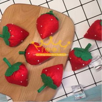 (Finished) non-woven fabric can tear strawberry DIY kindergarten homework toy house fruit simulation food