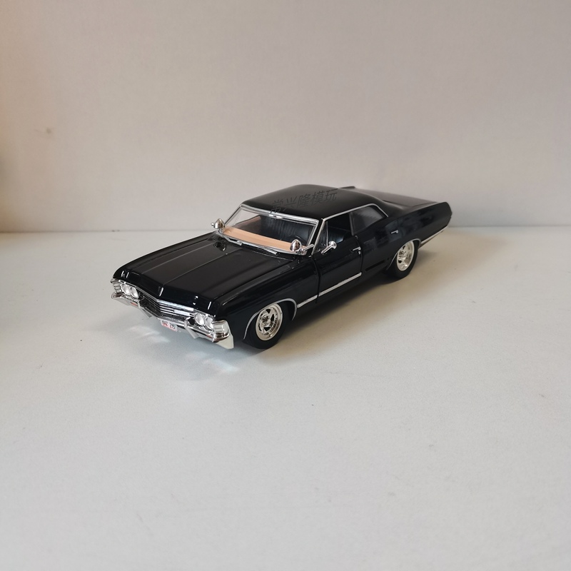 Jada 1/24 Chevrolet Evil Force 1967 Chevy Impala Ss Classic Car Alloy Model