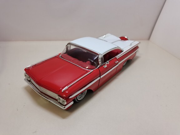 Jada 1:24 Chevrolet Impala 1959 Chevy Impala Alloy Retro Car Model