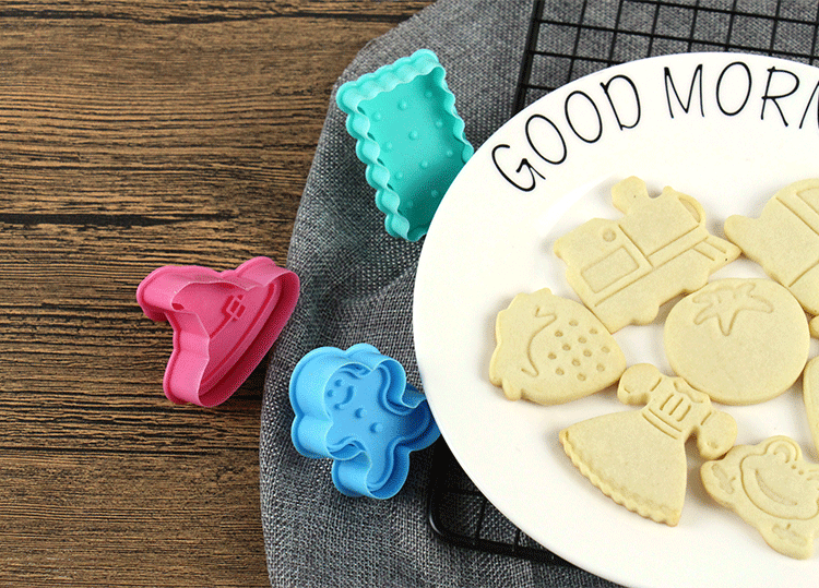3D Stereo Spring Press Nhựa Cắt Cookie Khuôn Cookie Khuôn mẫu Hoạt hình Giáng sinh Cookie Cookie - Tự làm khuôn nướng khuôn làm bánh cá