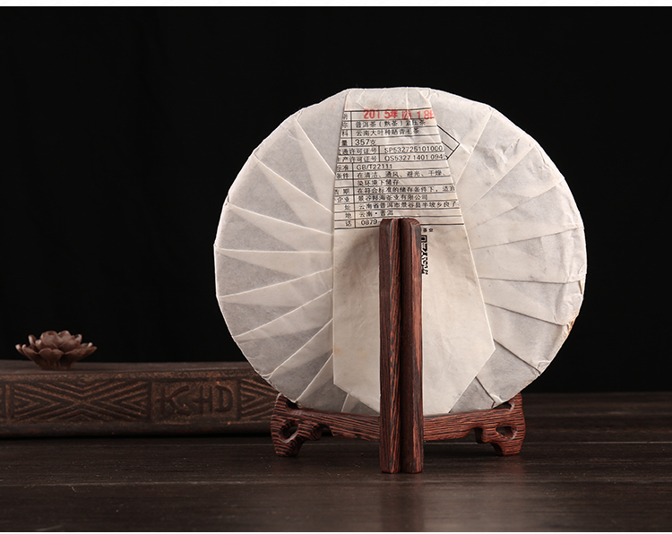 Hộ gia đình gỗ rắn Puer khung trà cánh gà gỗ khung bánh trà hiển thị đứng khay trà bảy con trai bánh chè giá trà phụ kiện - Trà sứ bộ ấm trà cối xay