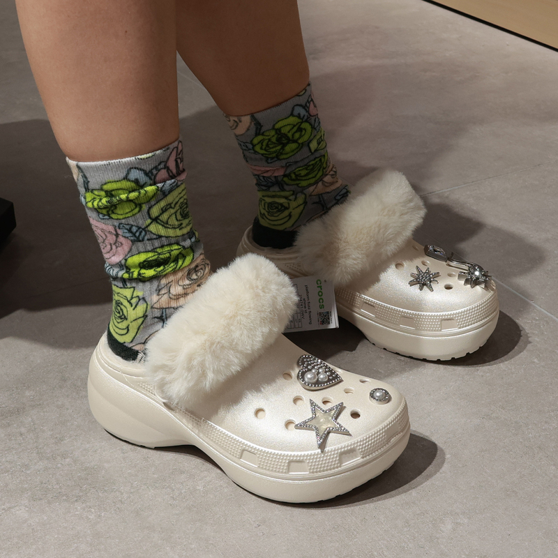 Crocs Winter Clogs, Crocs Classic Cloud Flow, Radiant Warm Velvet Thick-Soled Fleece-Lined Cotton Slippers 214741 Crocs Winter Clogs, Crocs Classic Cloud Flow, Radiant Warm Velvet Thick-Soled Fleece-Lined Cotton Slippers 214741