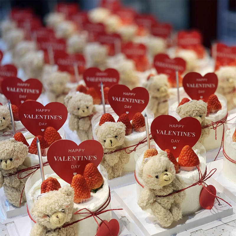Net red 520 seven Valentine's Day cake decoration with cute plush bear love - tick dessert table