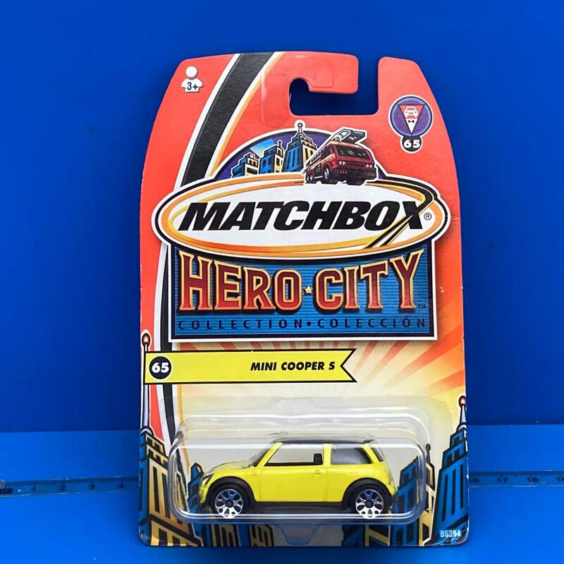 Matchbox Matchbox 1/56 2003 Model Mini Cooper S Yellow China Board Card
