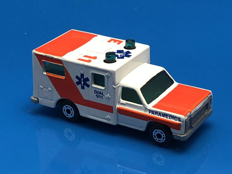 Matchbox Matchbox 1/84 1977 Ambulance British Macau Shanghai Global