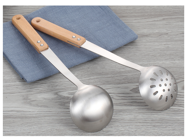 Nhà bếp bằng gỗ tay cầm bằng thép không gỉ muỗng muỗng xúc xẻng nồi cháo muỗng colander dụng cụ nhà bếp thìa gia dụng nhỏ - Phòng bếp chảo vân đá