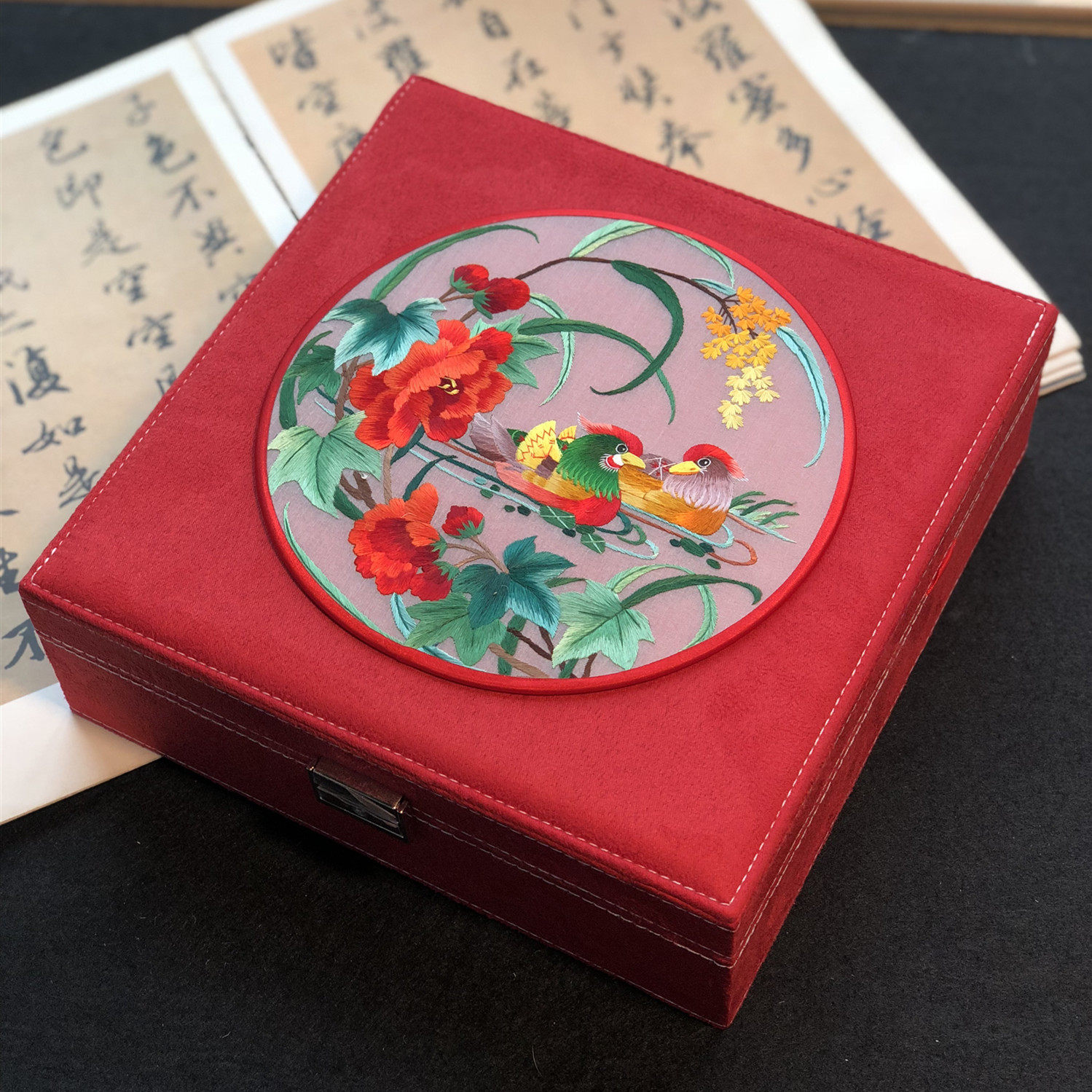 Jewelry collection box ancient air china fresh gift send old soda embroidery pure hand embroidery finished product high-end