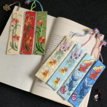 Suzhou embroidery handicraft Suzhou embroidery bookmark butterfly head Chinese characteristic craft souvenir fabric gift box abroad