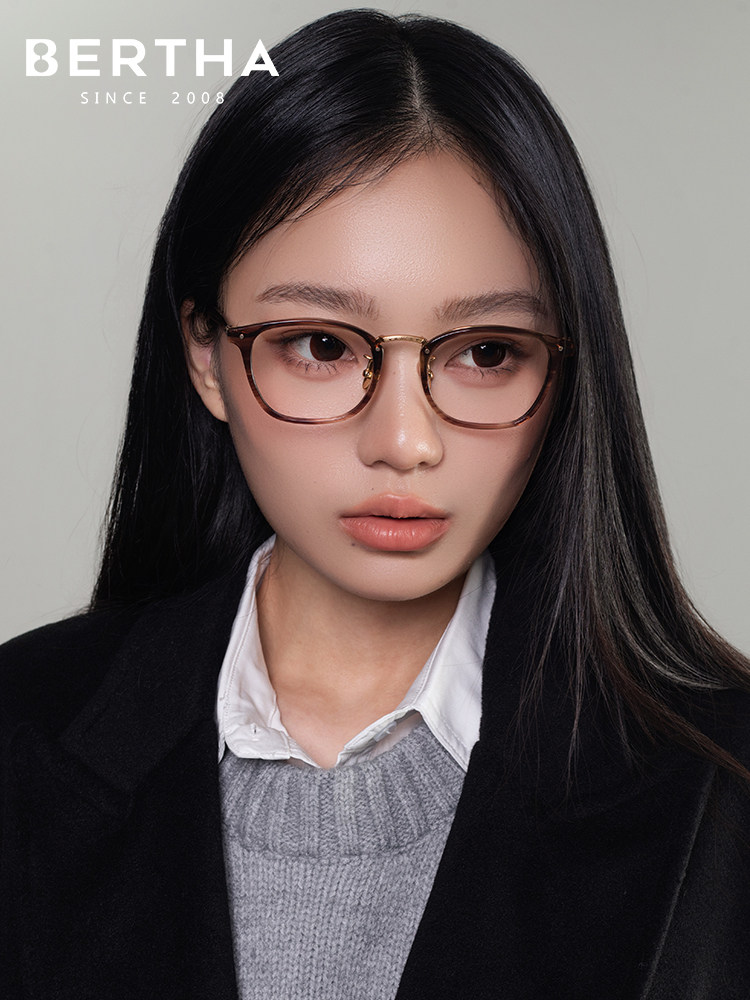 Niche High-End Tortoiseshell Plain Glasses for Women with Myopia, Customizable Prescription, Suitable for Round Faces, Blue Light Blocking, Pure Titanium Square Frame