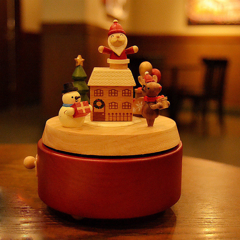 Taiwan Jeancard Snowman Gift Valentine's Day Birthday Gift Music Box Octave Solid Wood Christmas Fashion Idea