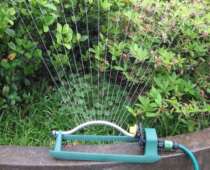 New swing sprinkler beam field swing sprinkler 16 18 holes three-in-one swing sprinkler